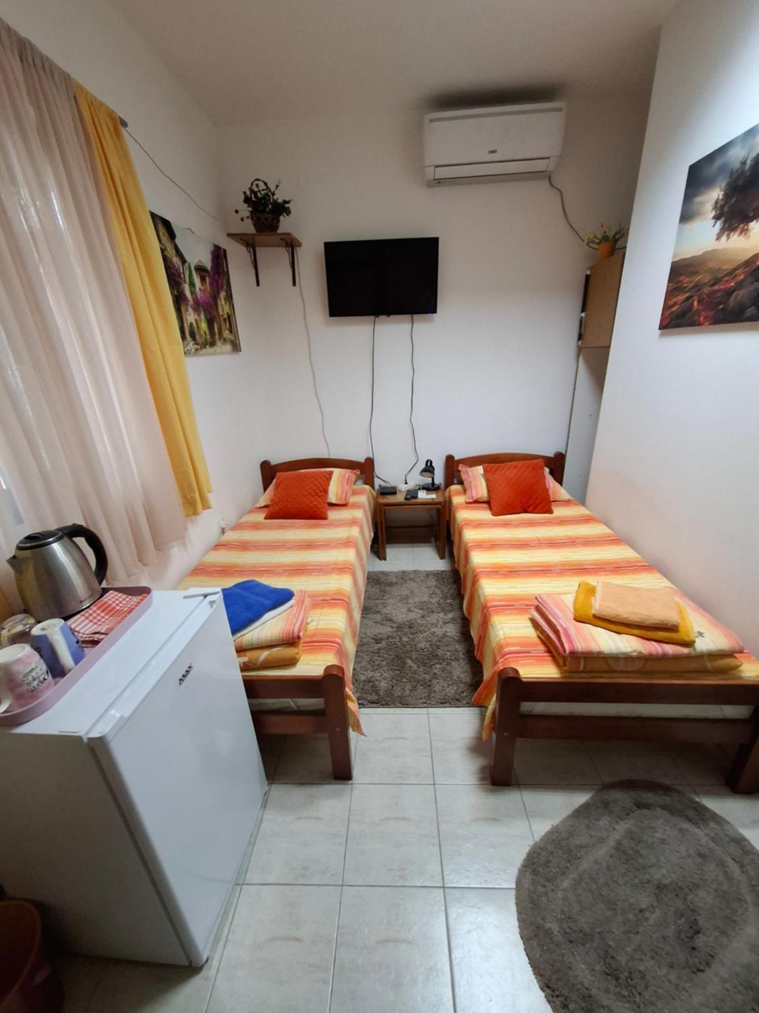 Paulino Rooms Herceg Novi Buitenkant foto